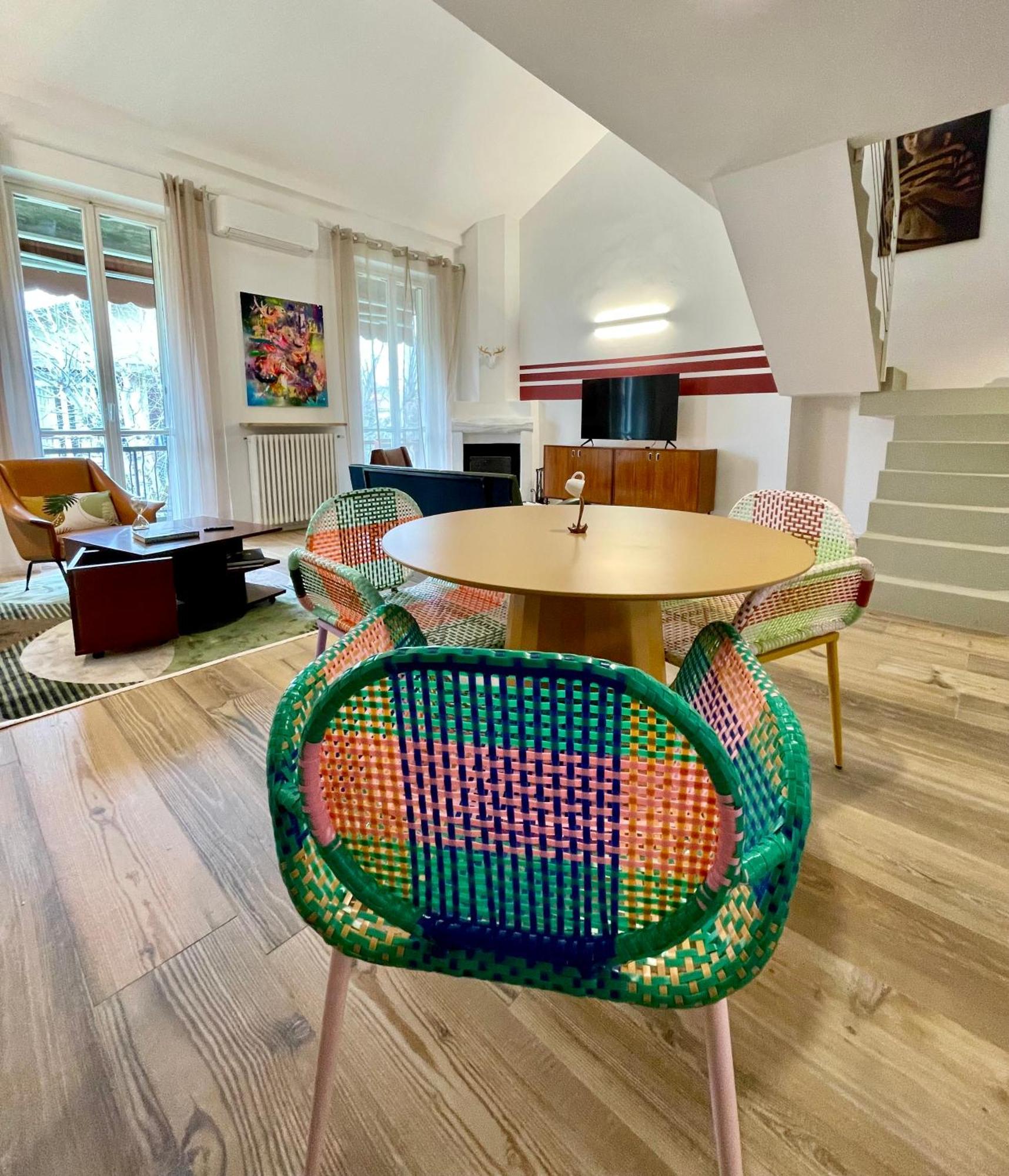 149 Borgo Ticino Suite Attico Di Lusso Con Terrazzo E Parking Privato Pavia Eksteriør bilde