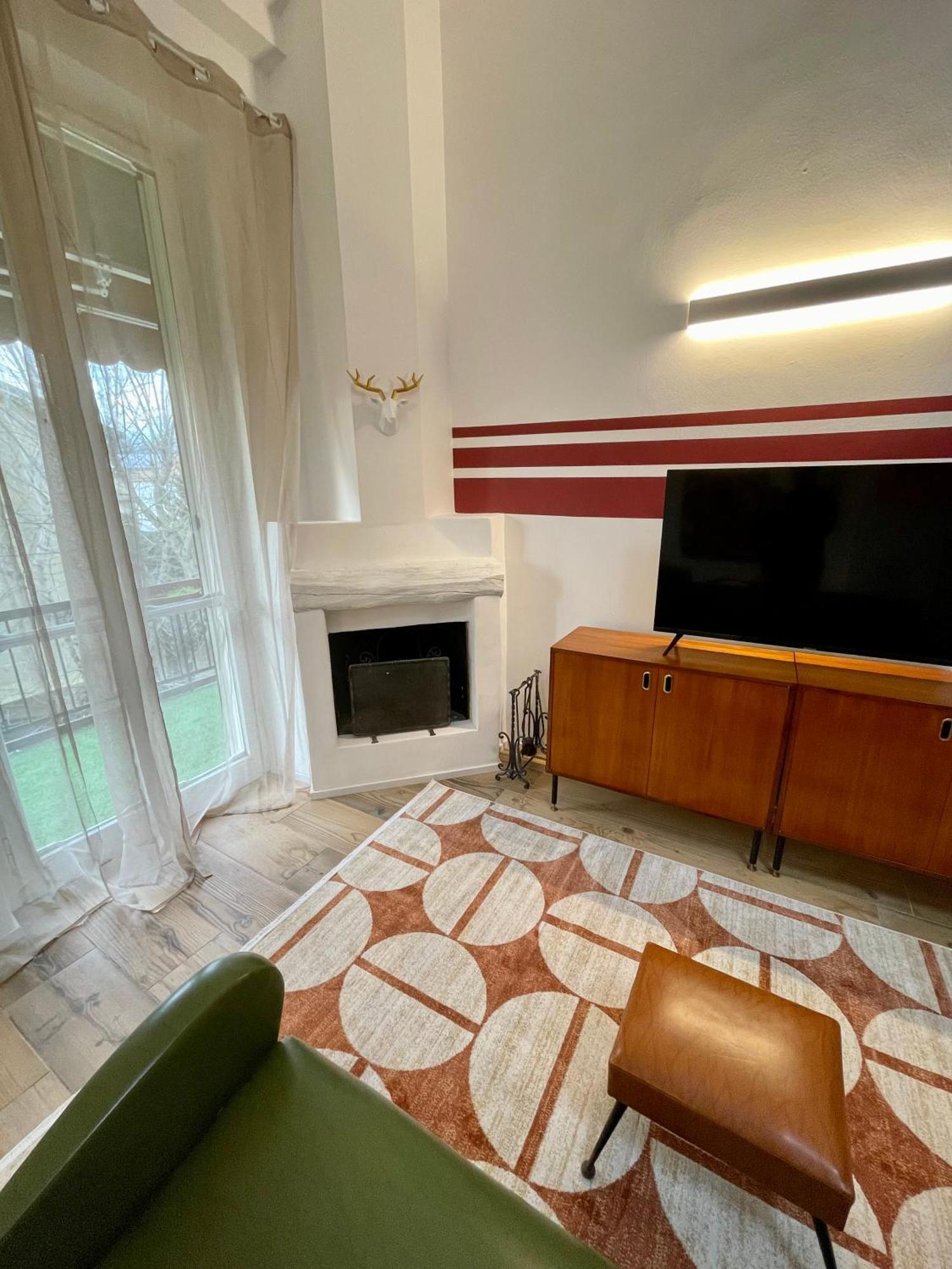 149 Borgo Ticino Suite Attico Di Lusso Con Terrazzo E Parking Privato Pavia Eksteriør bilde